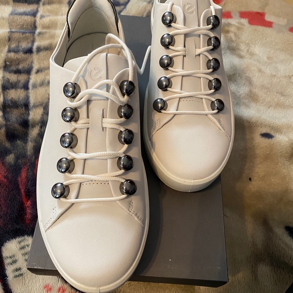 ecco soft 8 W white/black shadow metallic